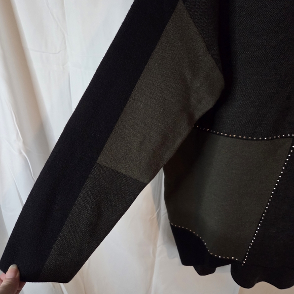 Joseph Ribkoff Two-Tone Cowl Neck Sweater in Black and Olive - Picture 3 of 12